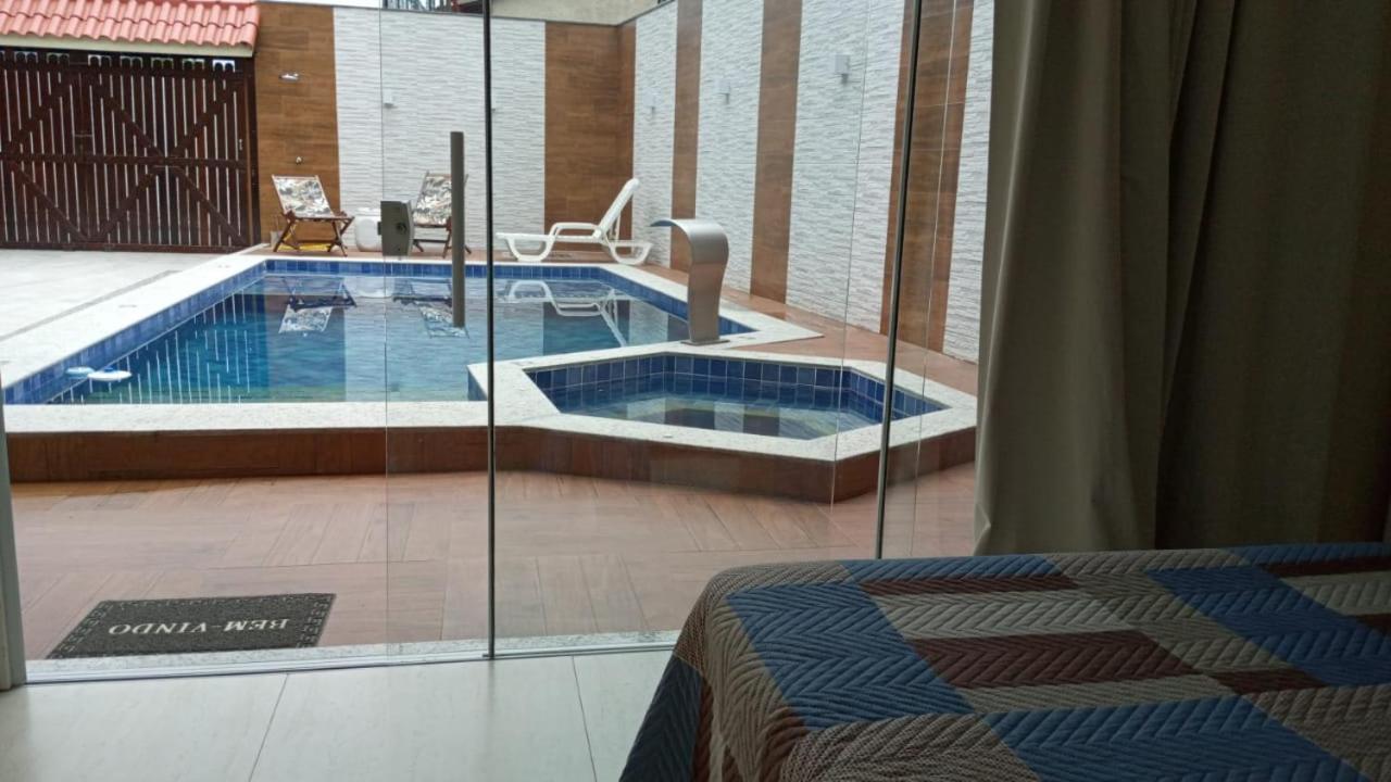 Homestay Garatucaia - Casa De Madeira *